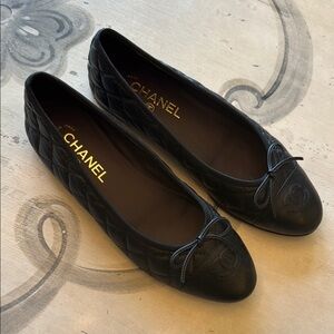 Chanel Black Leather Flats with Quilted Design
